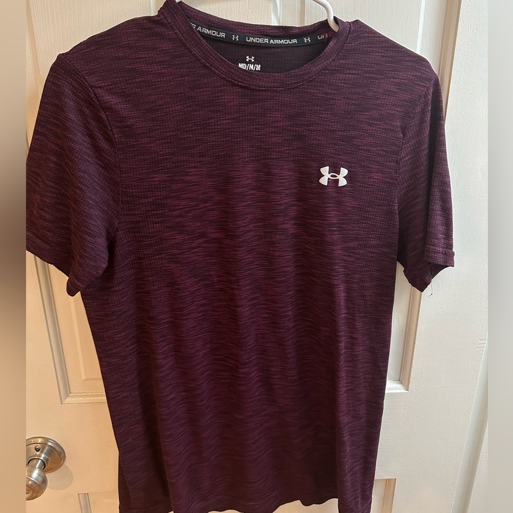 Men’s Burgundy UA Tech Shirt